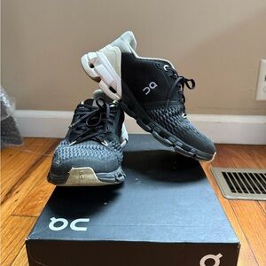 On Cloud tennis shoes